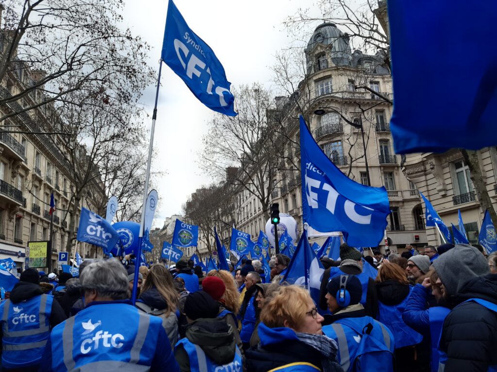 Drapeaux CFTC lors d'une mobilisation